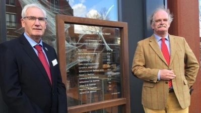 Monument in Harlingen vanwege bombardement 1941